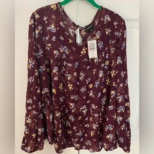 Brand New w/tags - Torrid long sleeve top - Size 3